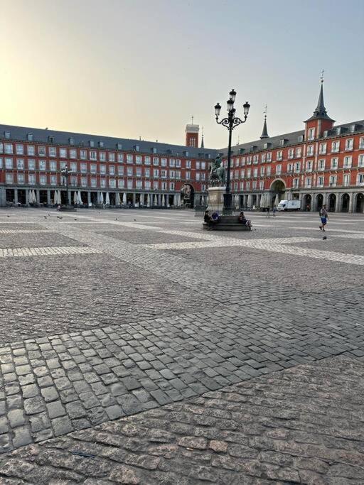 Economico Piso En Madrid Centro Apartment Exterior photo