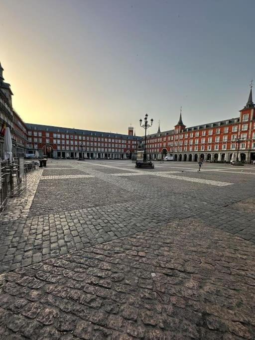 Economico Piso En Madrid Centro Apartment Exterior photo
